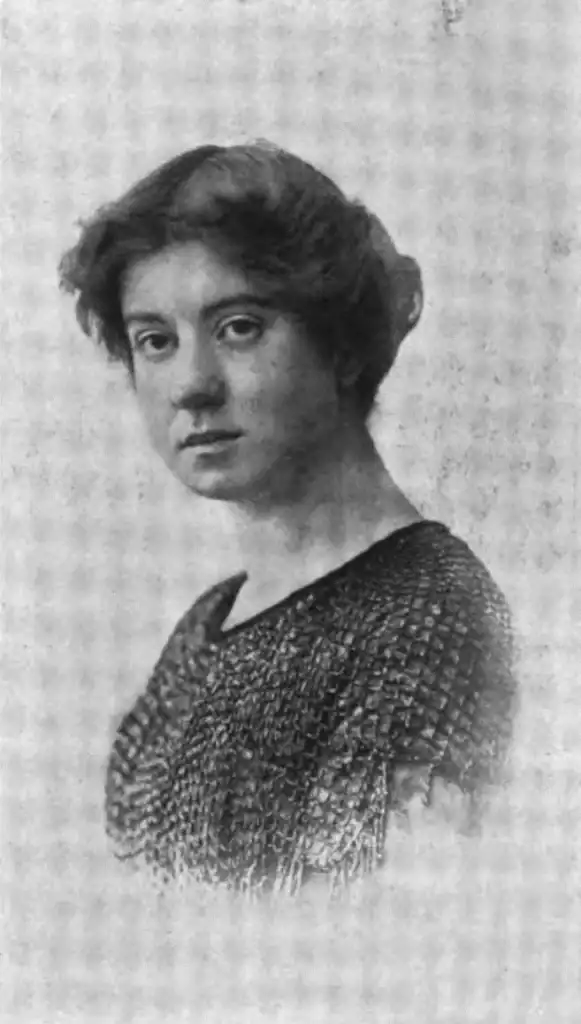 Black and white portrait of Christine Frederick, early 1900s home economist and kitchen efficiency researcher